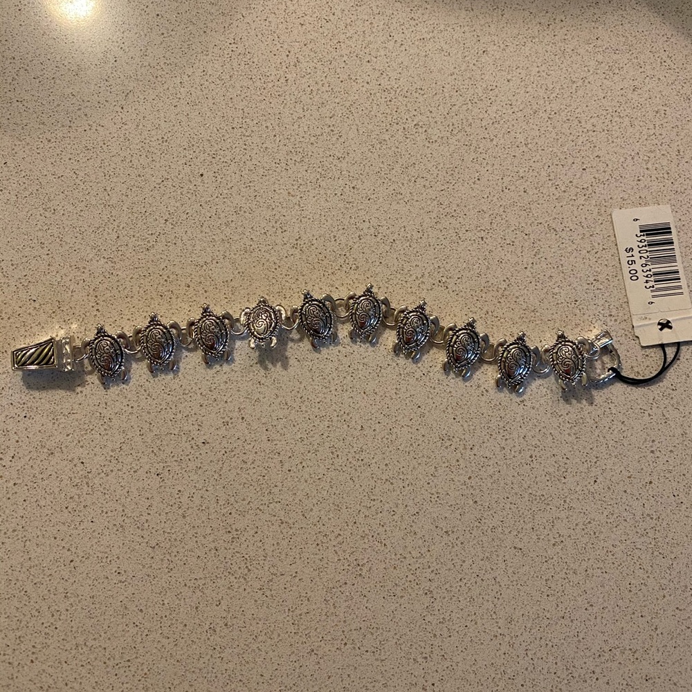 Turtle bracelet - Picture 2 of 3